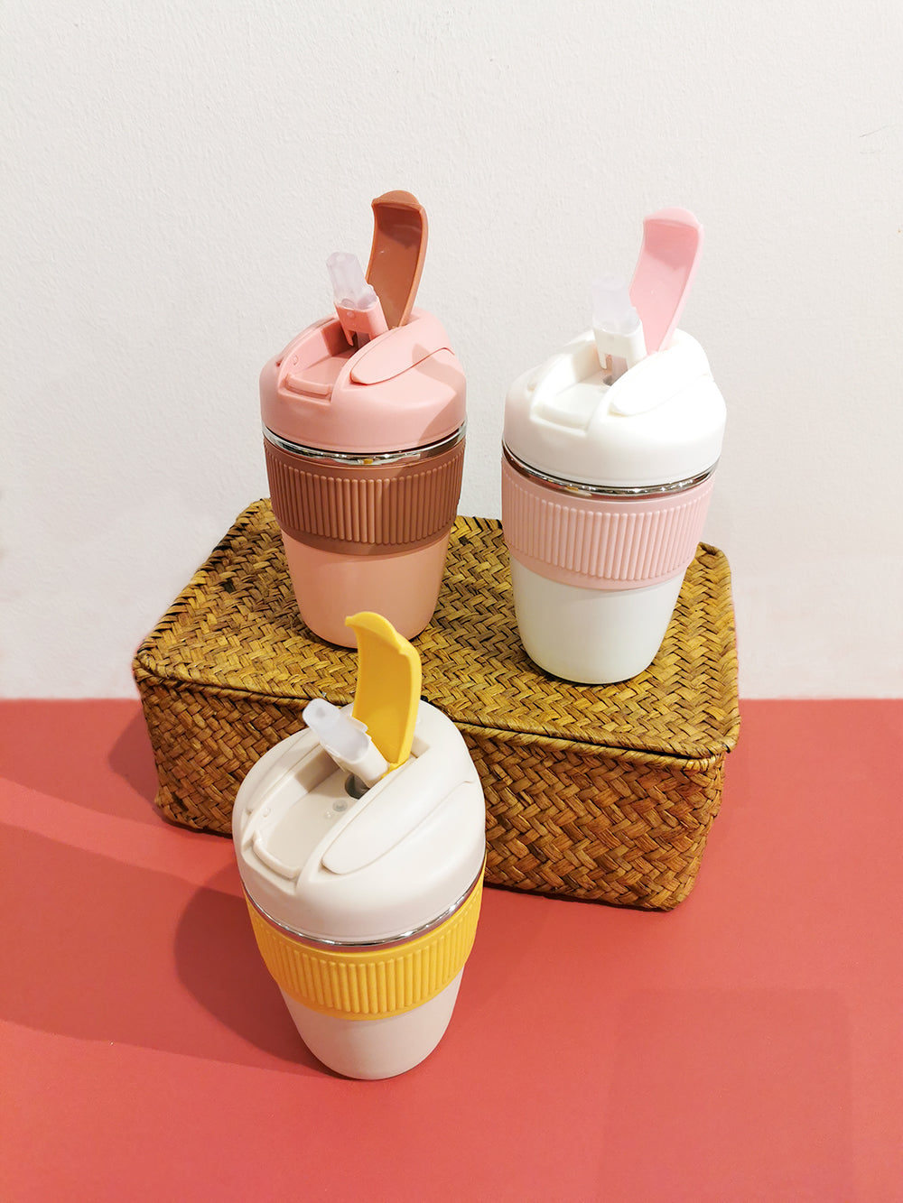 Reusable Insulated Coffee Cup With Lid - Sakura (White Body) - Gifts by Art Tree