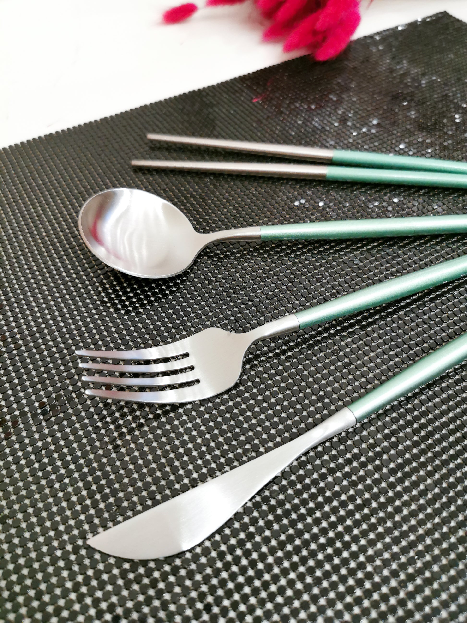 Stainless Steel Foldable Cutlery Set - Gifts by Art Tree