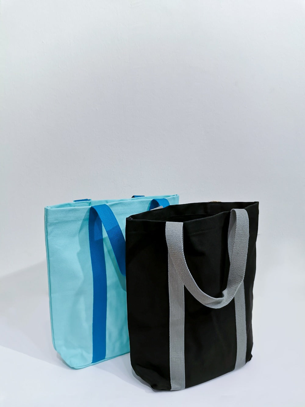 Plexy Tote Bag - Black - Gifts by Art Tree